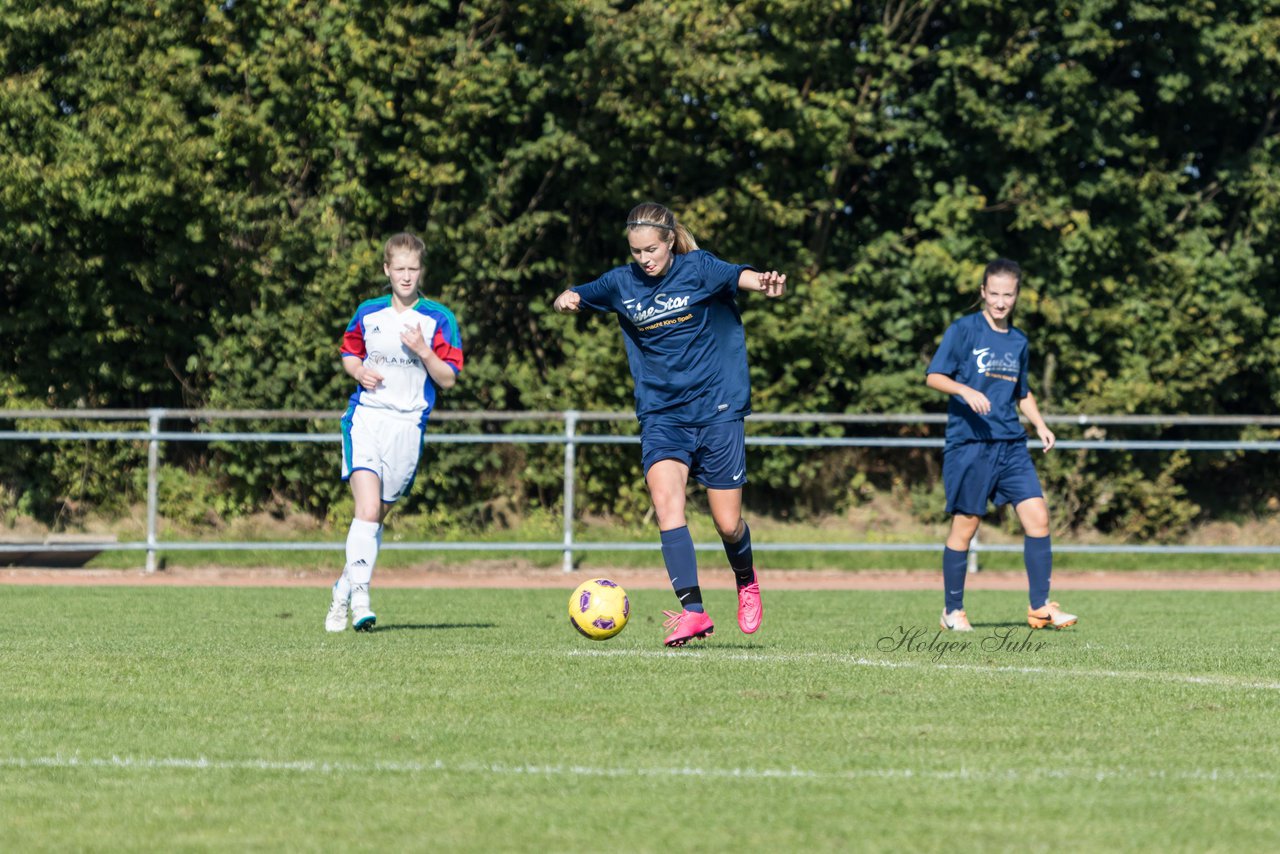 Bild 217 - B-Juniorinnen Krummesser SV - SV Henstedt Ulzburg : Ergebnis: 0:3